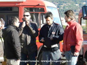Andora 26-1-2014 M5S sopralluogo treno 1