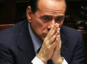 Berlusconi mani 01