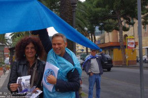 Referendum Acqua pubblica flash mob Albenga 23-4-2011  11