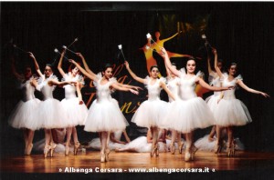 Loano Fiocchi di neve Scuola Civica Attimo Danza