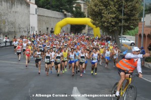 Loano Giro delle Mura 2013 partenza1674