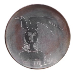 Wifredo Lam Piatto donna e uccello 1977 piatto terracotta e graffita d. cm 51