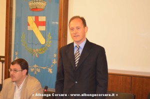 Il sindaco Mauro demichelis in consiglio