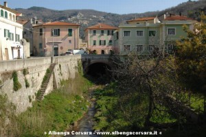 la piazzetta Calice