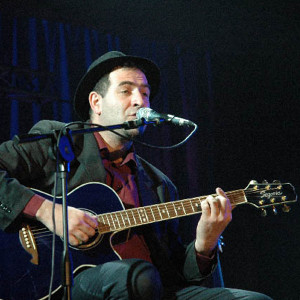 Sirianni - con chitarra