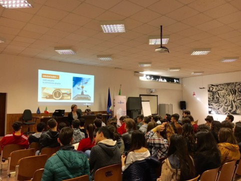 LEZIONI IN AULA