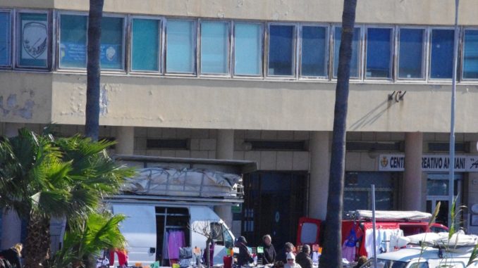 mercato lungocenta Albenga