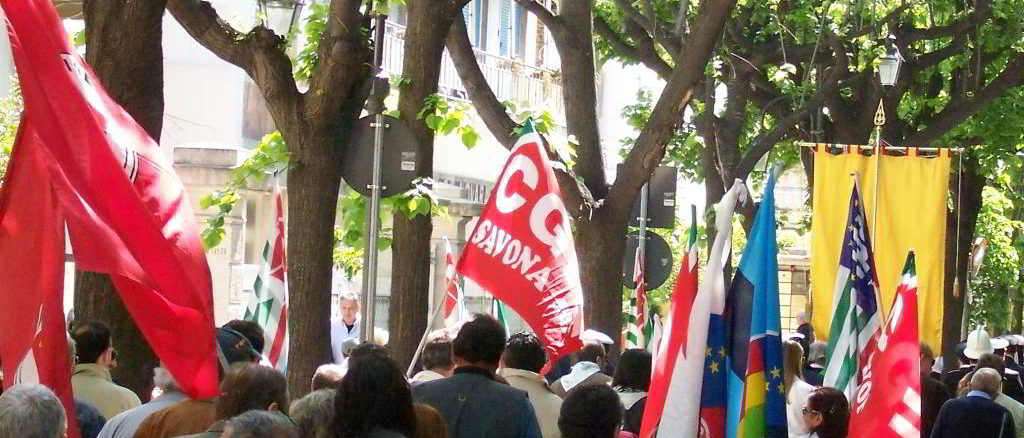 Bandiere sindacati