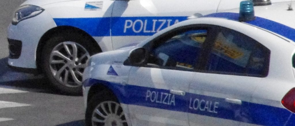Auto Polizia Locale di Albenga