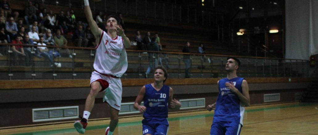Asd Basket Loano nella foto Tassara in contropiede
