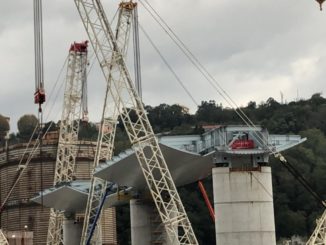 Nuovo ponte di Genova posa del secondo impalcato -