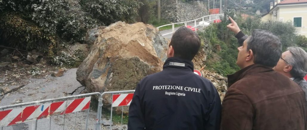 Sopralluogo Giovanni Totti Regione Liguria alla frana di Varazze