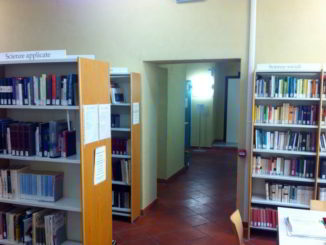 Interno della Biblioteca civica di Albenga