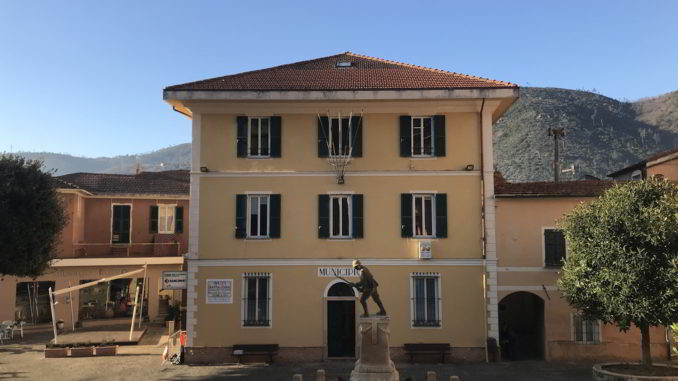 Il Municipio di Tovo San Giacomo