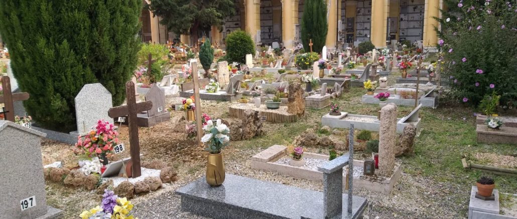 Albenga il Cimitero di Leca