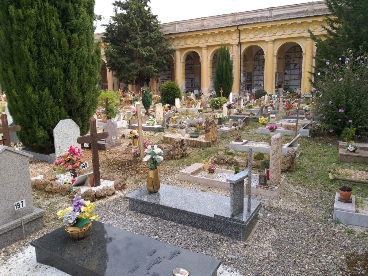 Albenga il Cimitero di Leca