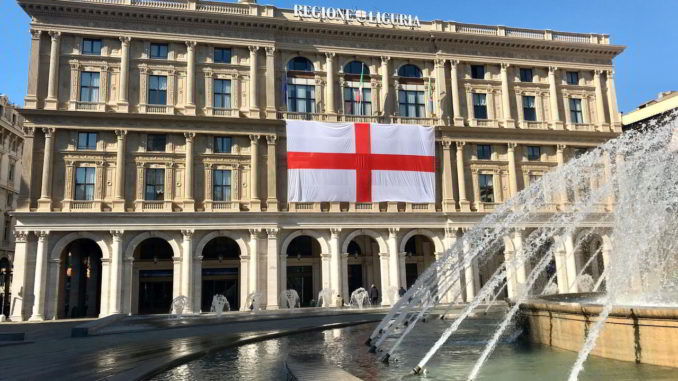 Genova piazza De Ferrari - vessillo di San Giorgio