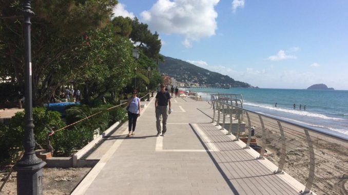 Passeggiata Ciccione ad Alassio