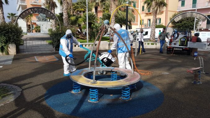 Sanificazione parchi di Loano