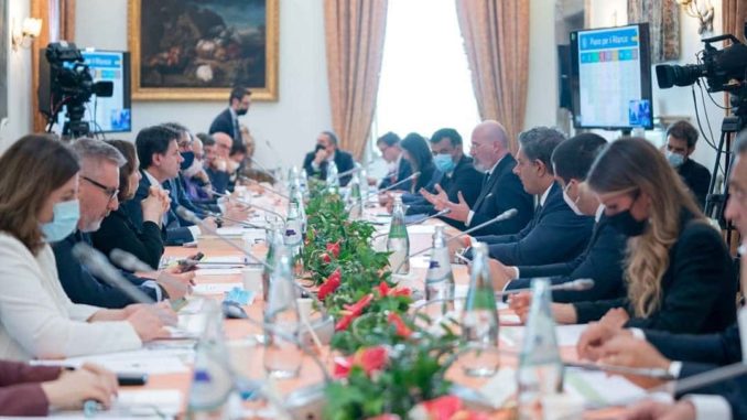Toti e regioni al tavolo stati generali