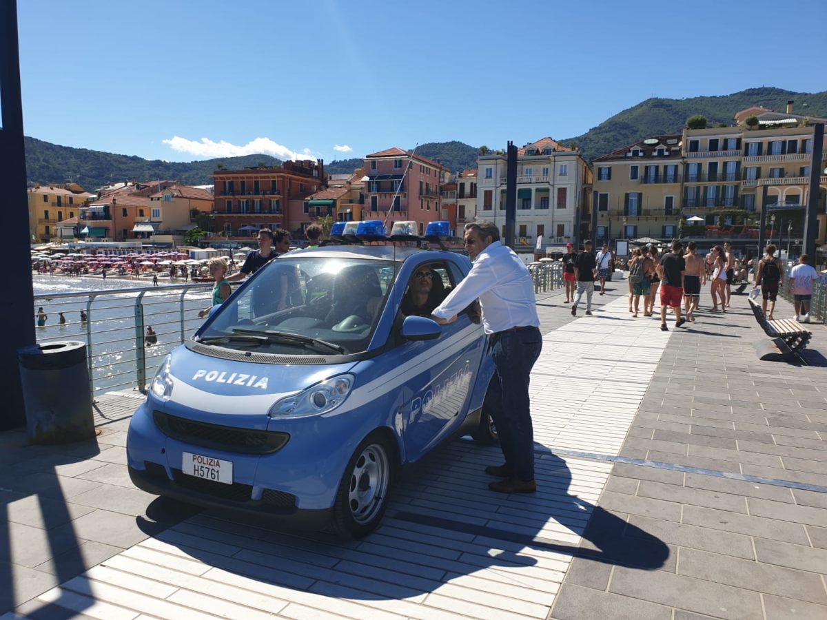 Alassio controlli sul molo