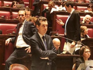 Franco Vazio in Parlamento