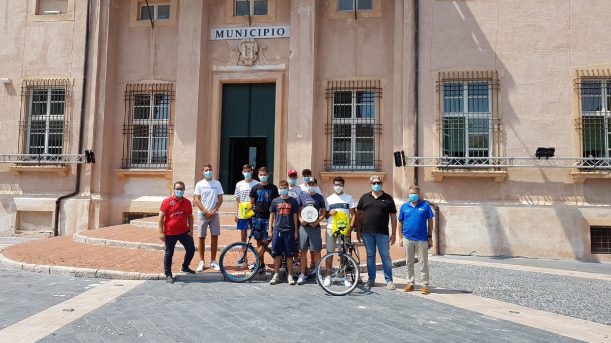 Loano - Incontro con i ciclisti