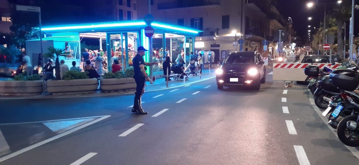 Polizie Locali Riviera di Ponente - controlli