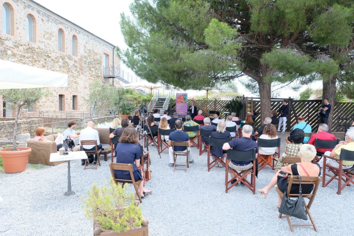 Savona - Presentazione Opera Giocosa Contaminazioni liriche