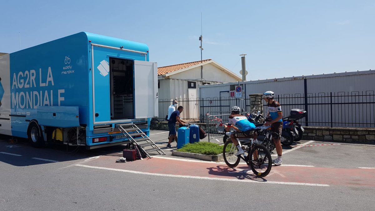 Ag2r La Mondiale in ritiro ad Andora