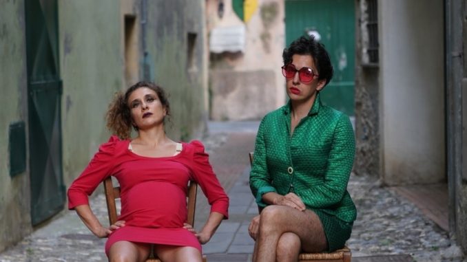 Maniaci d'Amore - Siede la terra - foto di Marco Ragaini