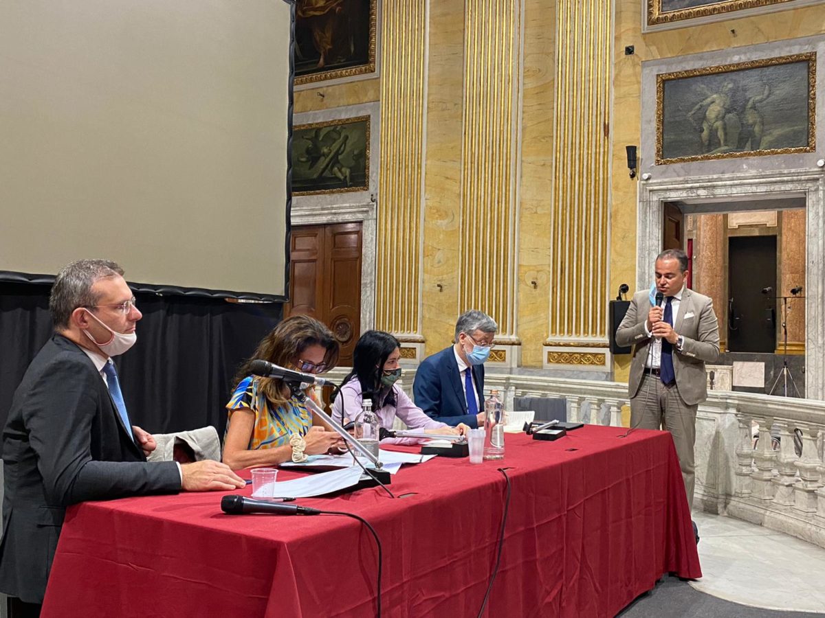 Presidente-Provincia-di-Savona-Olivieri-inontro-a-Genova-con-ministro-Azzolina