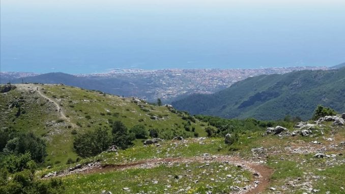 Sentiero 2M - Monte Carmo