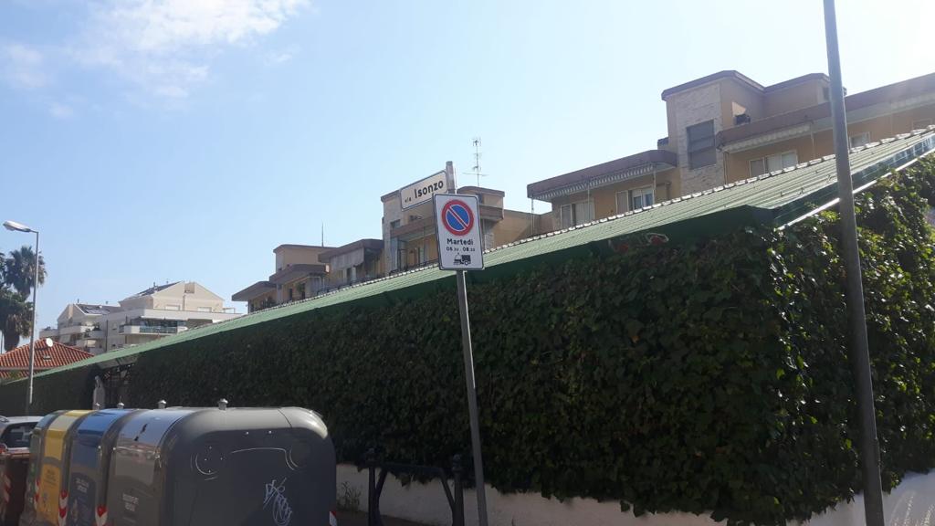 Albenga via Isonzo cartelli