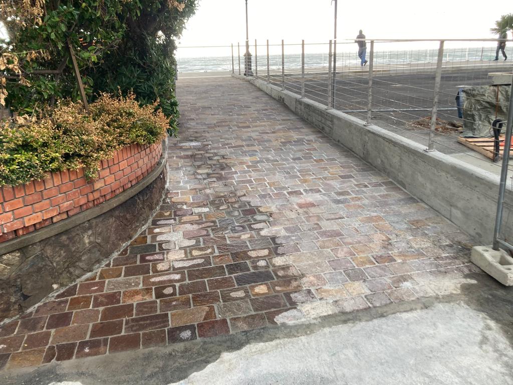 Alassio - Scivolo Passeggiata Ciccione - 1
