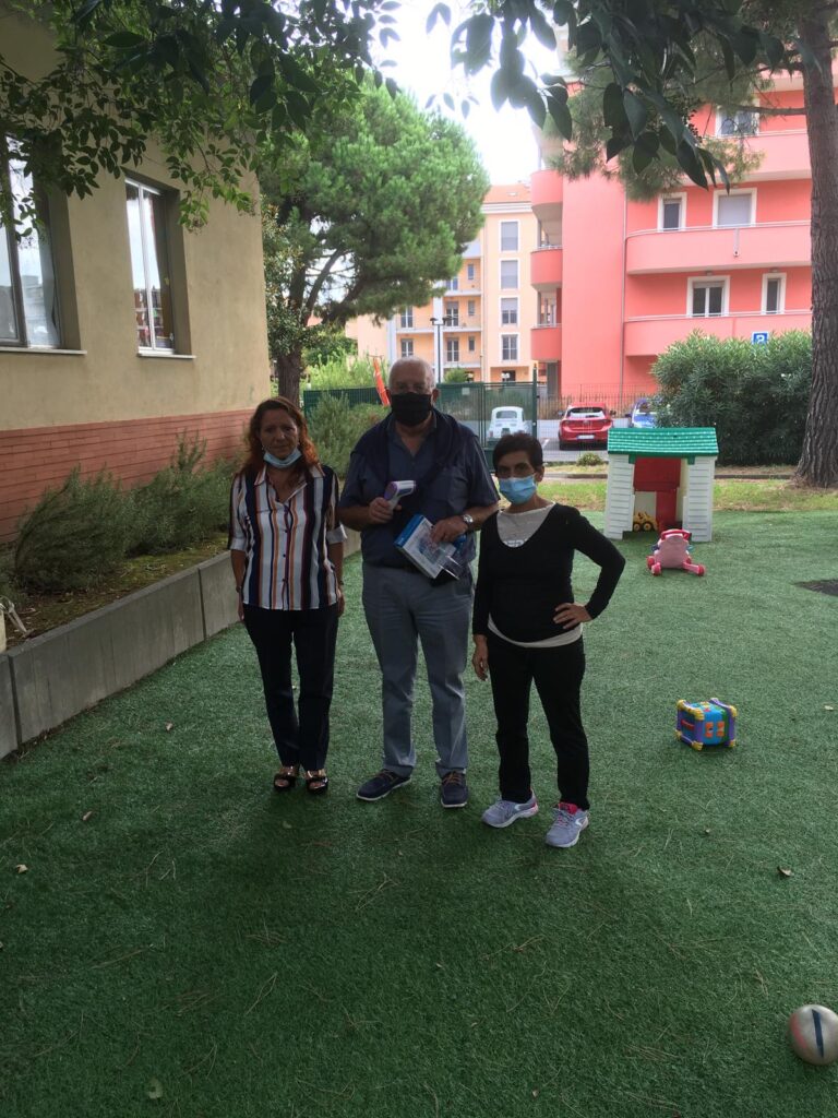 Albenga donazione Tre Torri termometri alle scuole