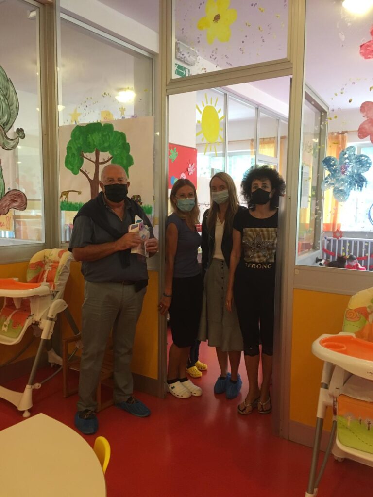 Albenga donazione Tre Torri termometri alle scuole