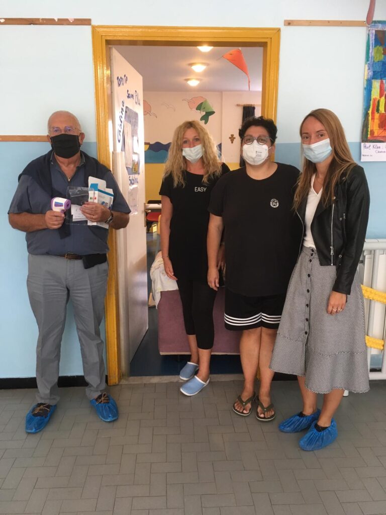 Albenga donazione Tre Torri termometri alle scuole