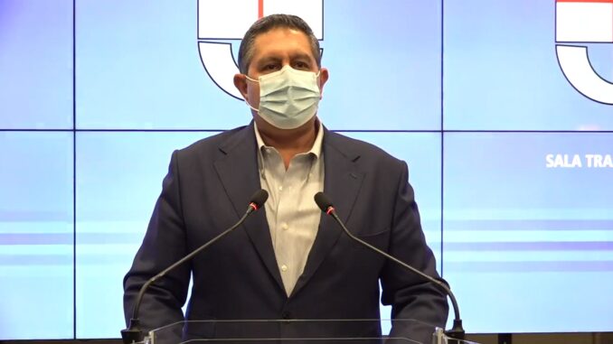 Giovanni Toti in Regione Liguria Sala Trasparenza