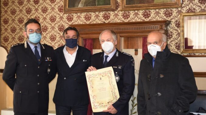 Polizia Locale Alassio - Encomio a comandante Foschini