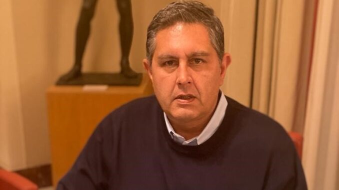 foto presidente Regione Liguria Giovanni toti