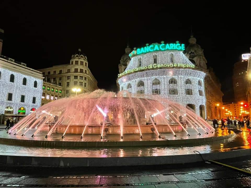 Genova Natale luminarie Piazza De Ferrari