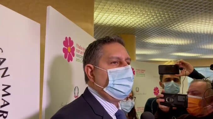 Giovanni Toti vaccini