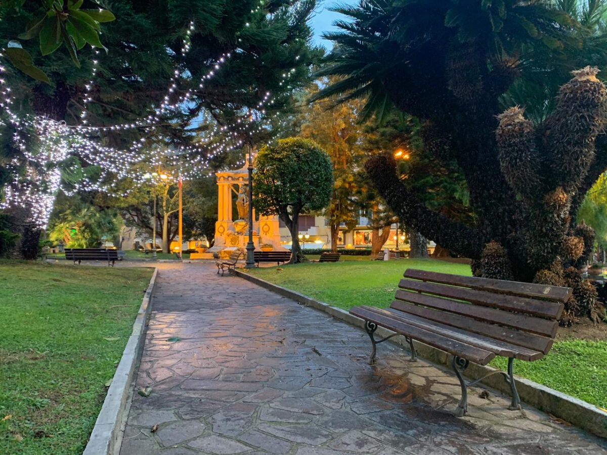 Luminarie natalizie Alassio 2020 - ALbero e giardini