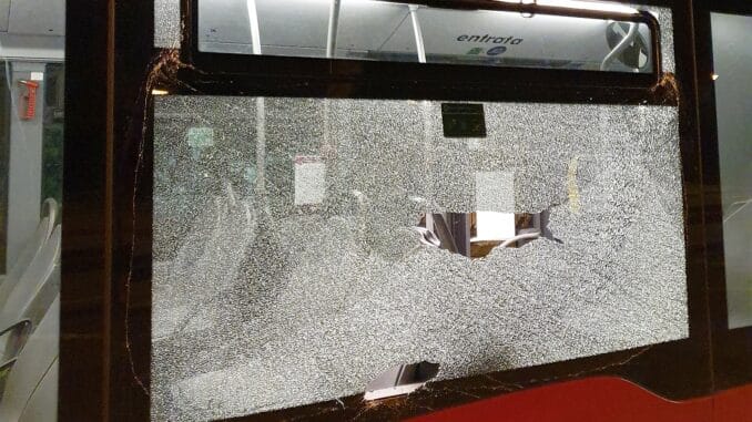 Autobus danneggiato ad Andora