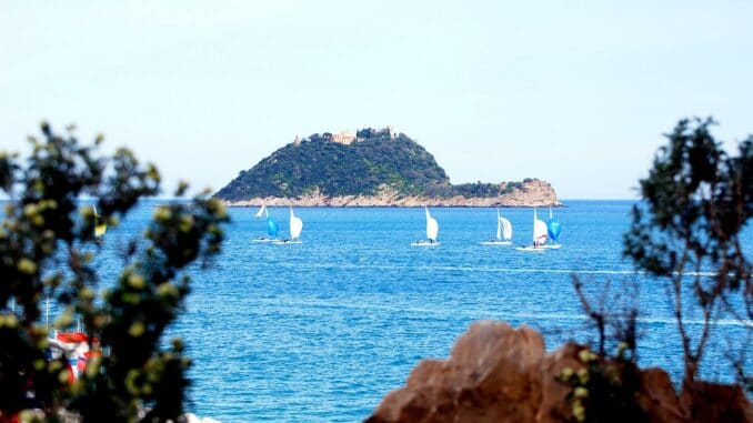 Dragoni e Isola Gallinara