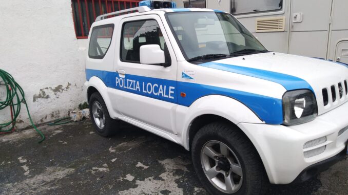 Auto Polizia Locale Albenga
