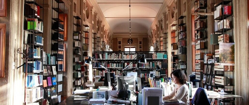 Accademia di Francia Villa Medici biblioteca