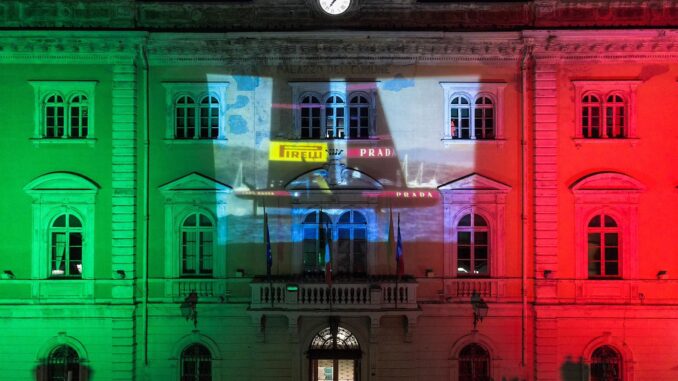 Comune Alassio - Tricolore e Luna Rossa