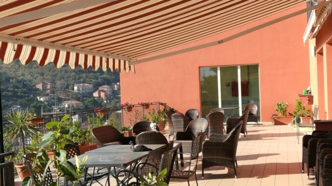 RSA Alassio - Visite in terrazza ospiti